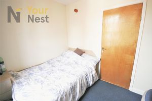 Bedroom- click for photo gallery